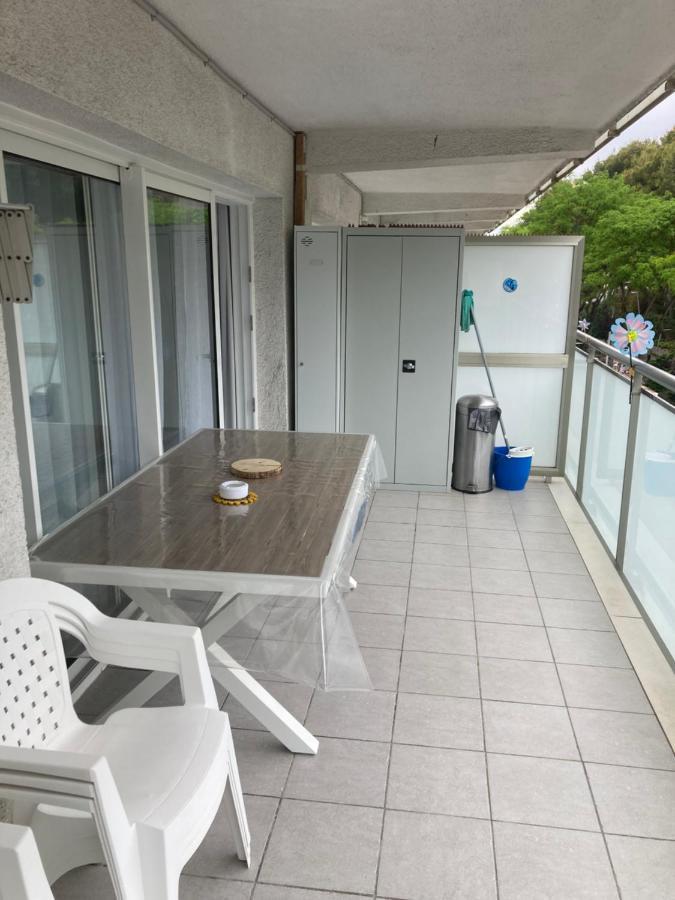 Chez Chantal 3 Chambres Au Centre Touristique De Salou Avec Garage Exterior photo